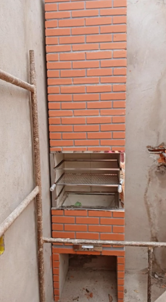 Churrasqueira de 65 centímetros + Forno + Fogão.